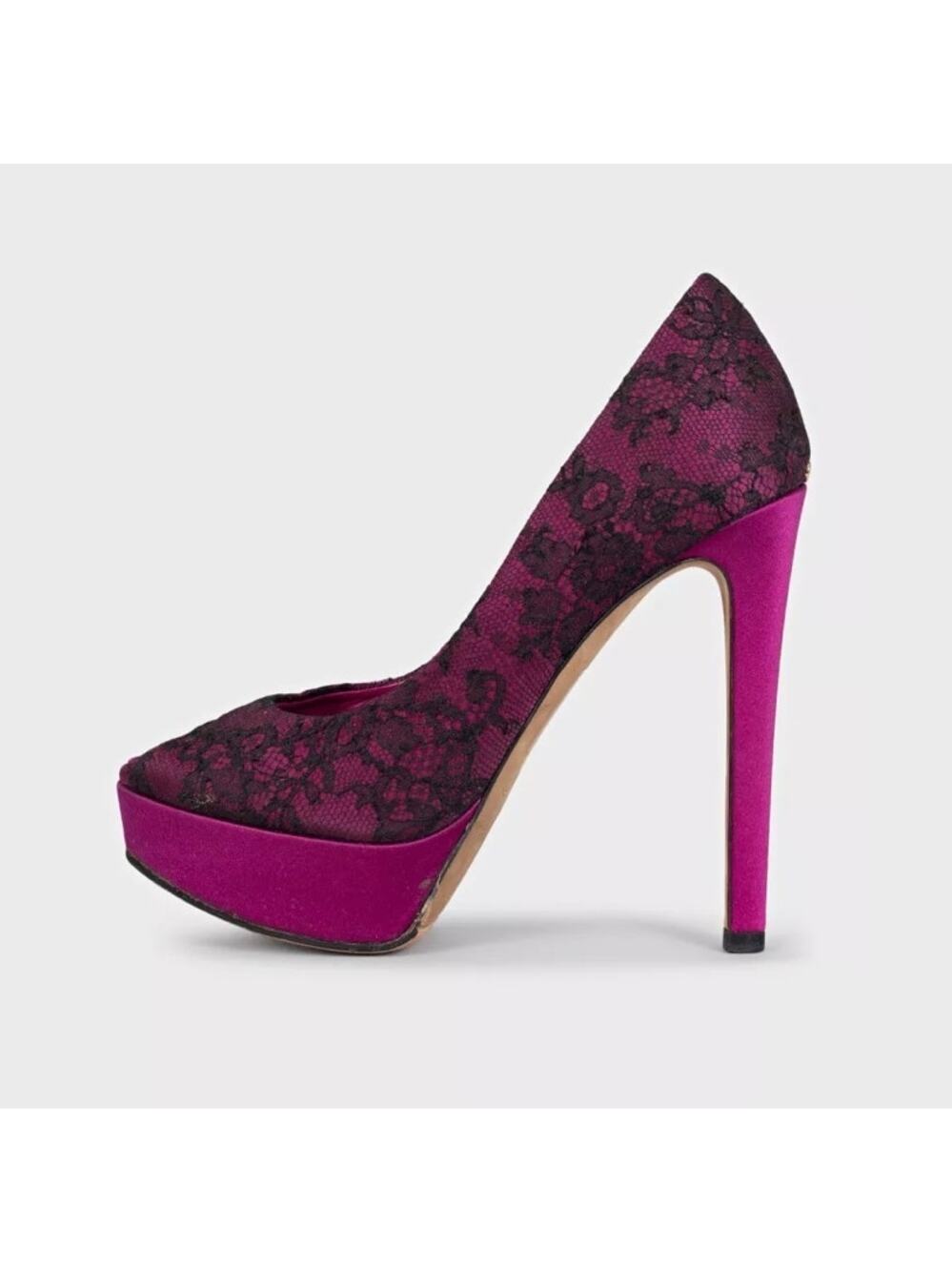 Christian Dior Lace Peep-Toe Pumps – Size 37.5